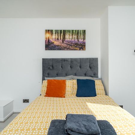 Private Room In London Enfield With Parking Dış mekan fotoğraf