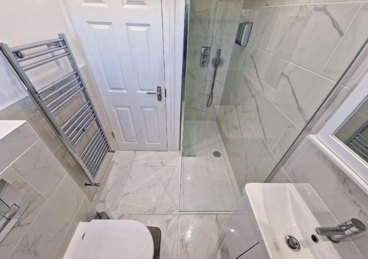 Private Room In London Enfield With Parking Dış mekan fotoğraf