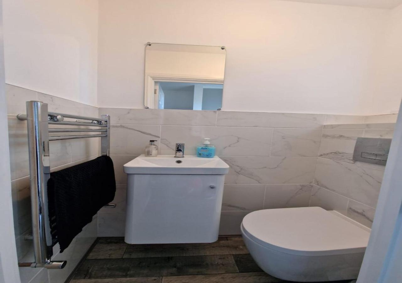 Private Room In London Enfield With Parking Dış mekan fotoğraf