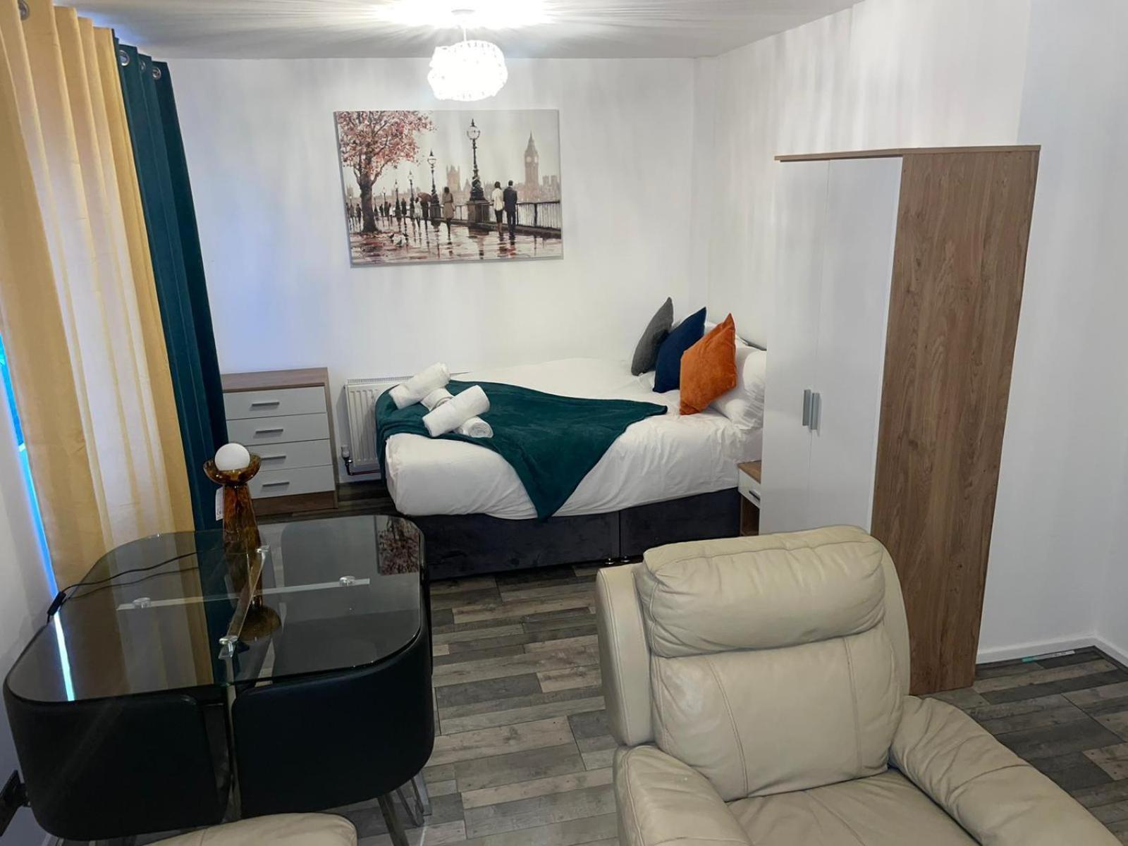Private Room In London Enfield With Parking Dış mekan fotoğraf