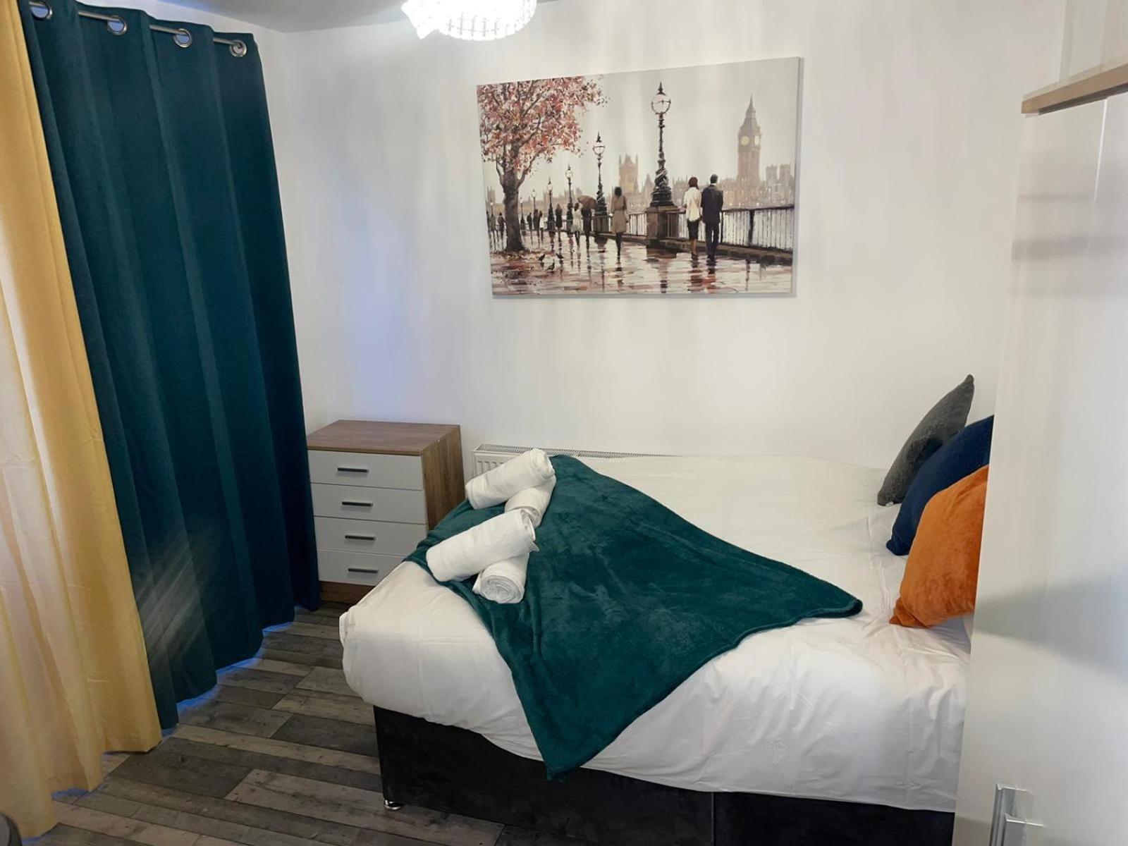 Private Room In London Enfield With Parking Dış mekan fotoğraf